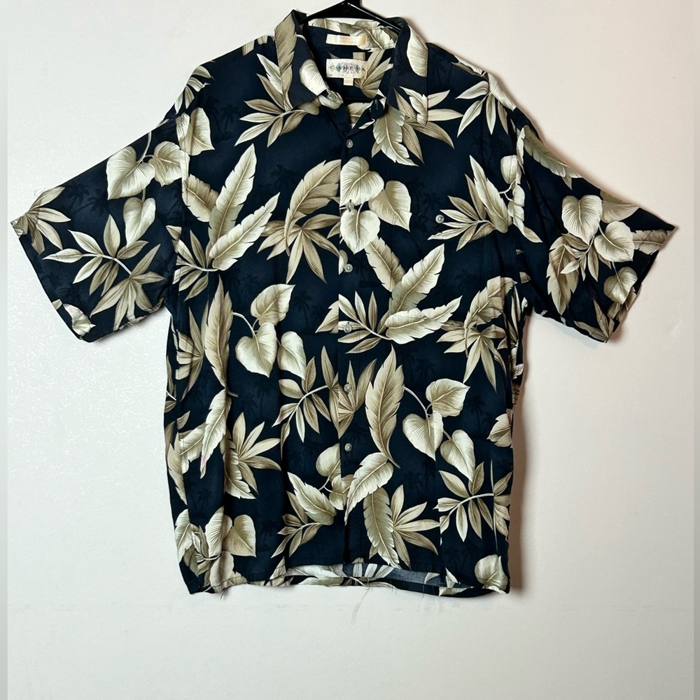 Campia Moda | Black and Cream Floral Button Down Shirt | XL